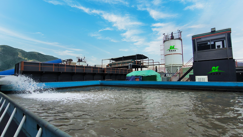 CQ9传奇电子土壤淋洗修复项目现场.jpg CQ9传奇电子土壤淋洗修复项目现场